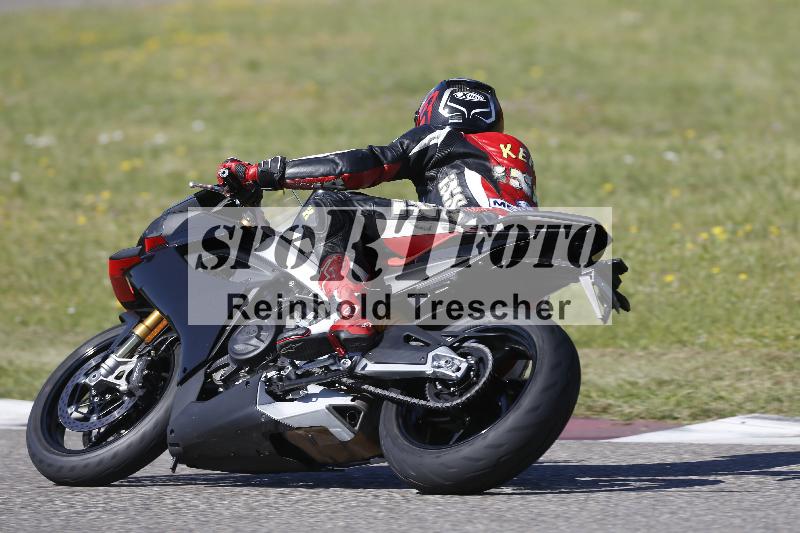 /15 22.05.2026  Plüss Moto Sport  Discover the Bike ADR /Gruppe rot - Race 3/32
